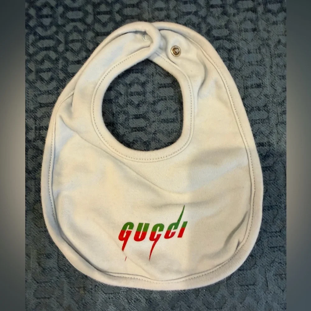 Gucci Baby Bib with Red and Green Logo
